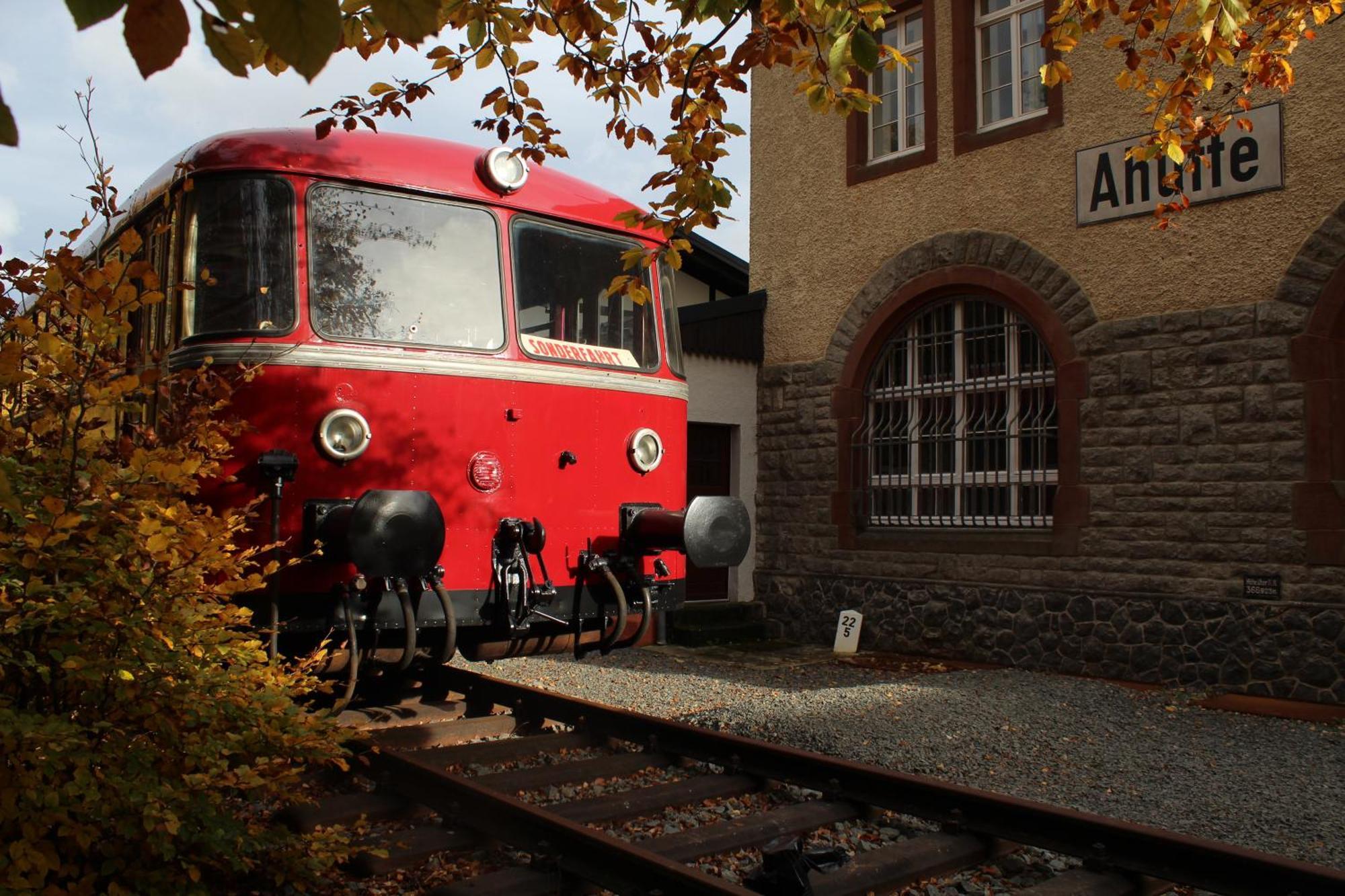Museumsbahnhof Ahuette Hotel Üxheim Buitenkant foto