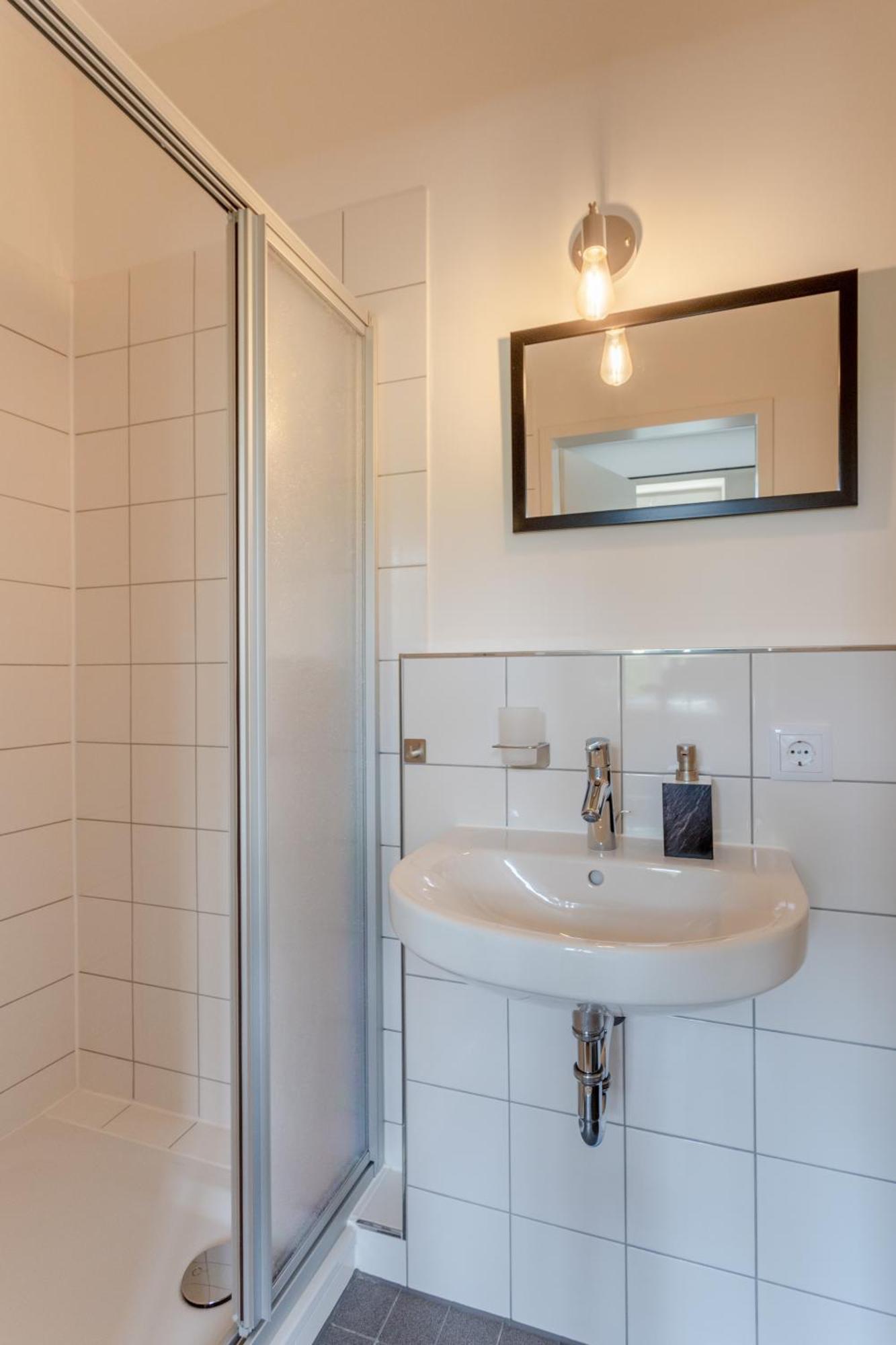 Museumsbahnhof Ahuette Hotel Üxheim Buitenkant foto