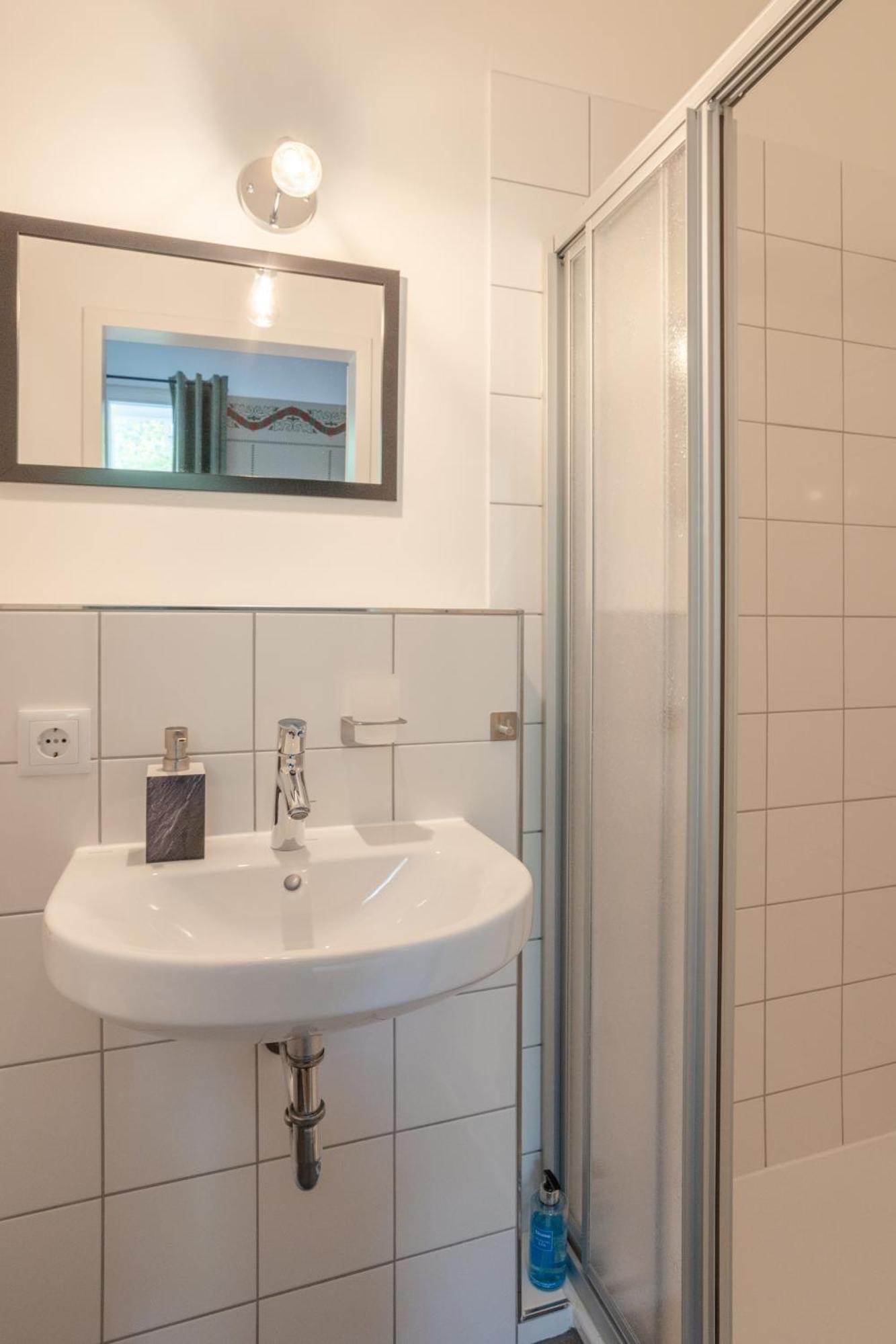 Museumsbahnhof Ahuette Hotel Üxheim Buitenkant foto